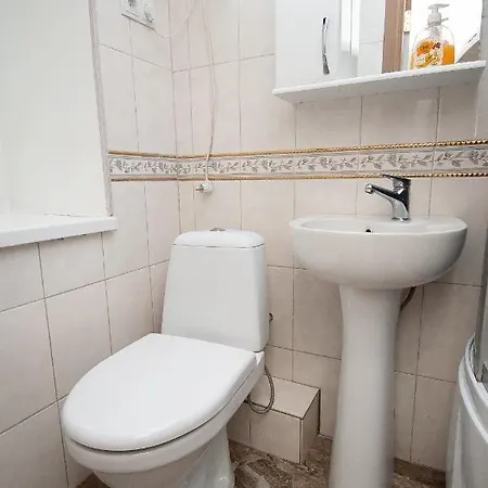 Cozy On Uspenskaya 8 Apartment *